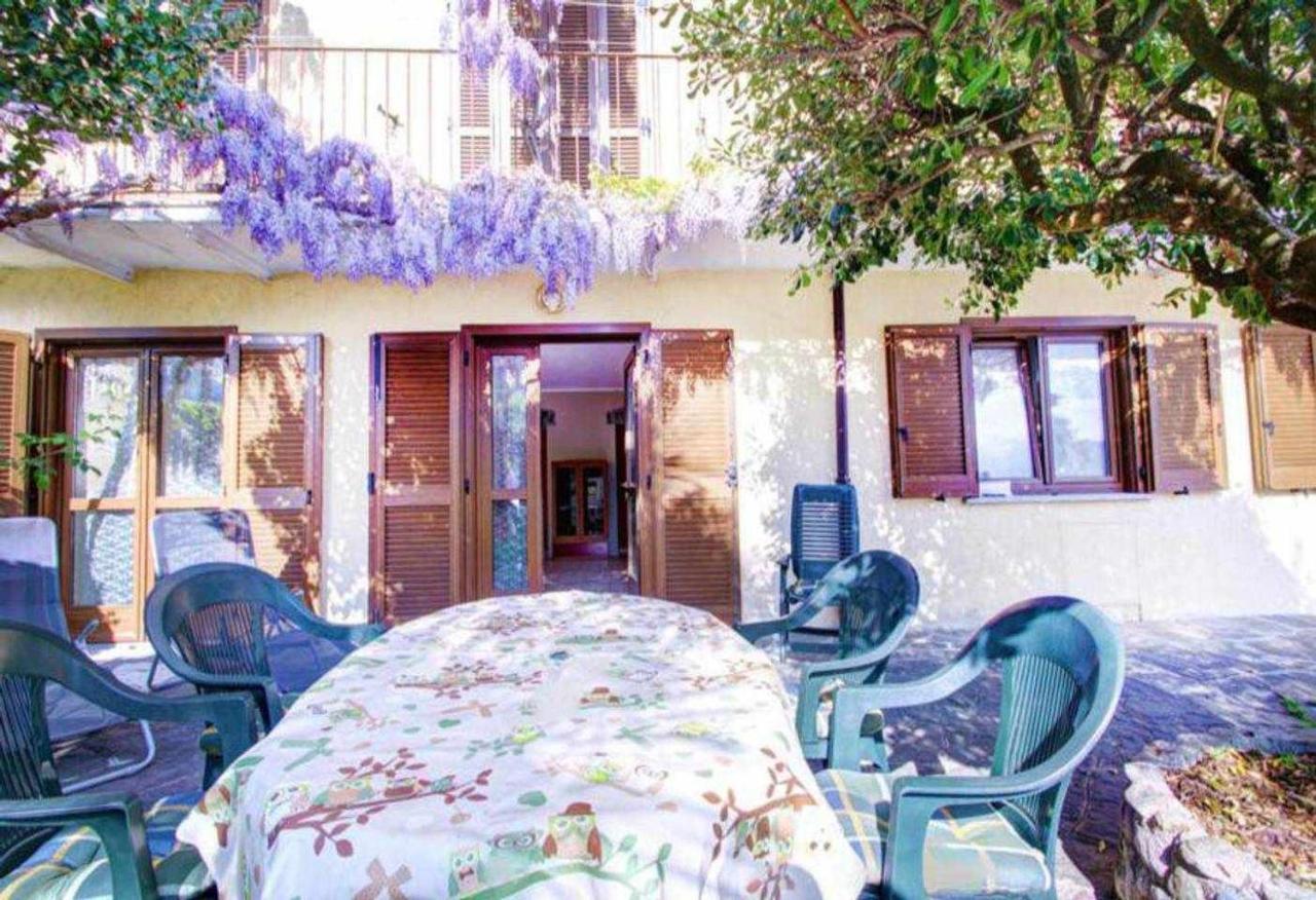 Il Glicine Appartamento Con Darsena Privata A Lago Pettenasco Exteriör bild