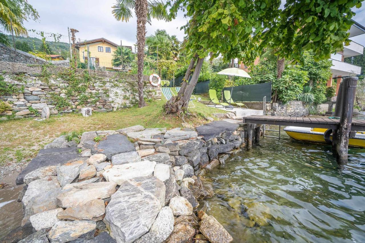 Il Glicine Appartamento Con Darsena Privata A Lago Pettenasco Exteriör bild